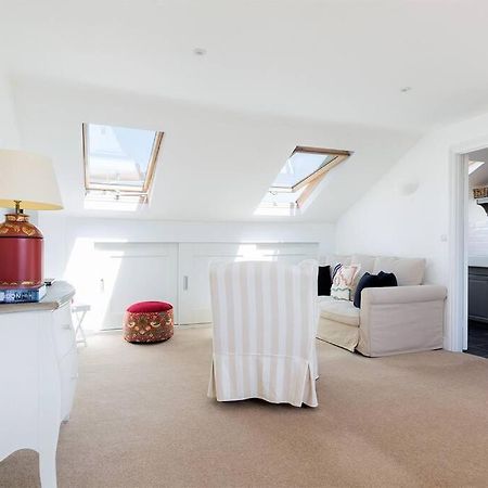 Spacious 3 Bedroom Flat With Terrace London Eksteriør billede